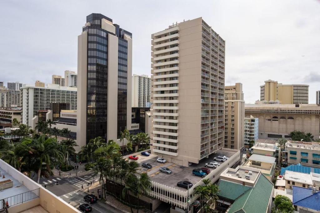 Heart Of Waikiki,1Bdrm,Free Parking, Wifi,No Resort Fees,Youtube,Netflix ! Honolulu Exteriér fotografie