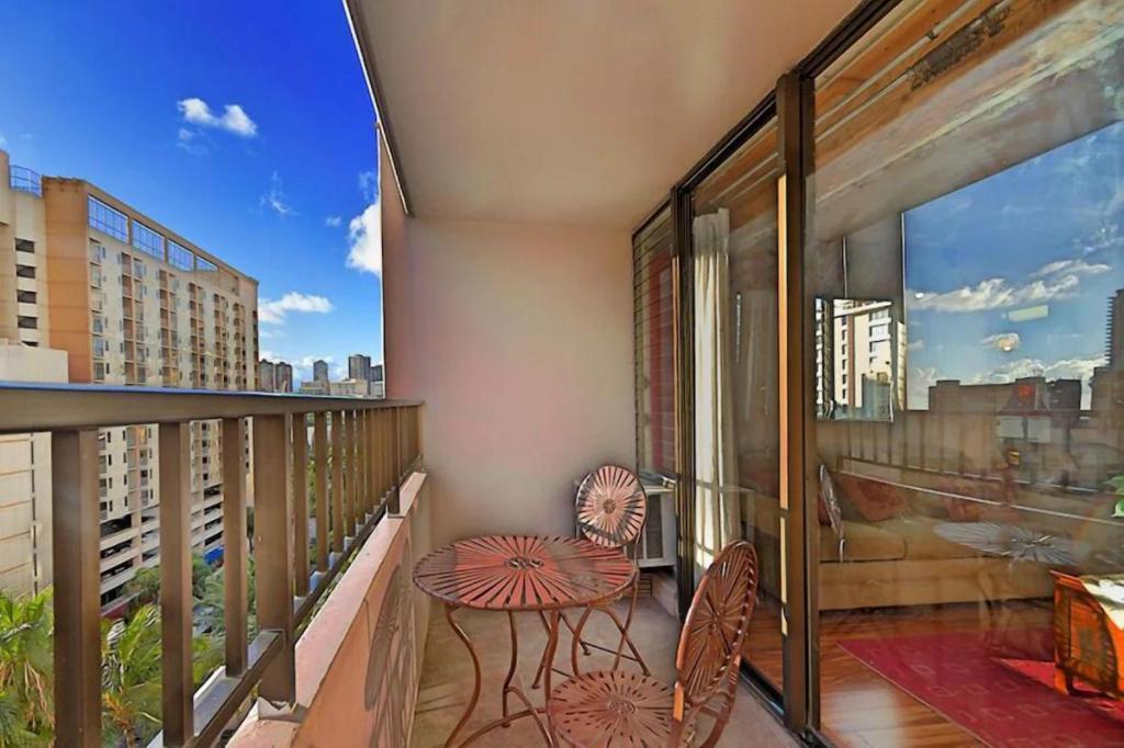 Heart Of Waikiki,1Bdrm,Free Parking, Wifi,No Resort Fees,Youtube,Netflix ! Honolulu Exteriér fotografie
